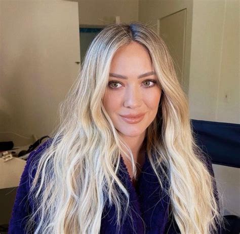 Hilary Duff just posed completely naked for a magazine